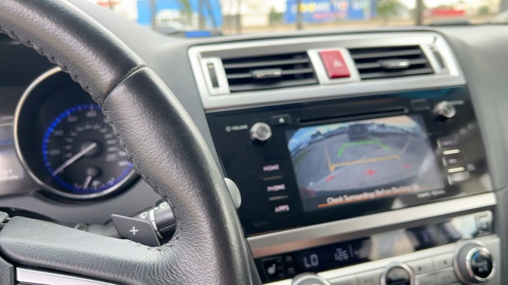 Used 2017 Subaru Outback 2.5i Premium image 25