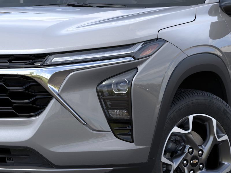 New 2026 Chevrolet Trax LT w/ Driver Confidence Package FWD image 13