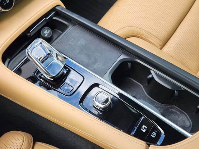 Used 2022 Volvo S90 B6 Inscription AWD/4WD image 21