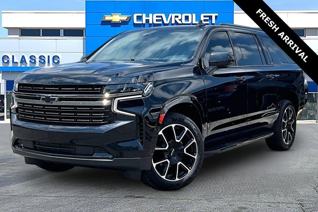 Used 2021 Chevrolet Suburban RST AWD/4WD image 2