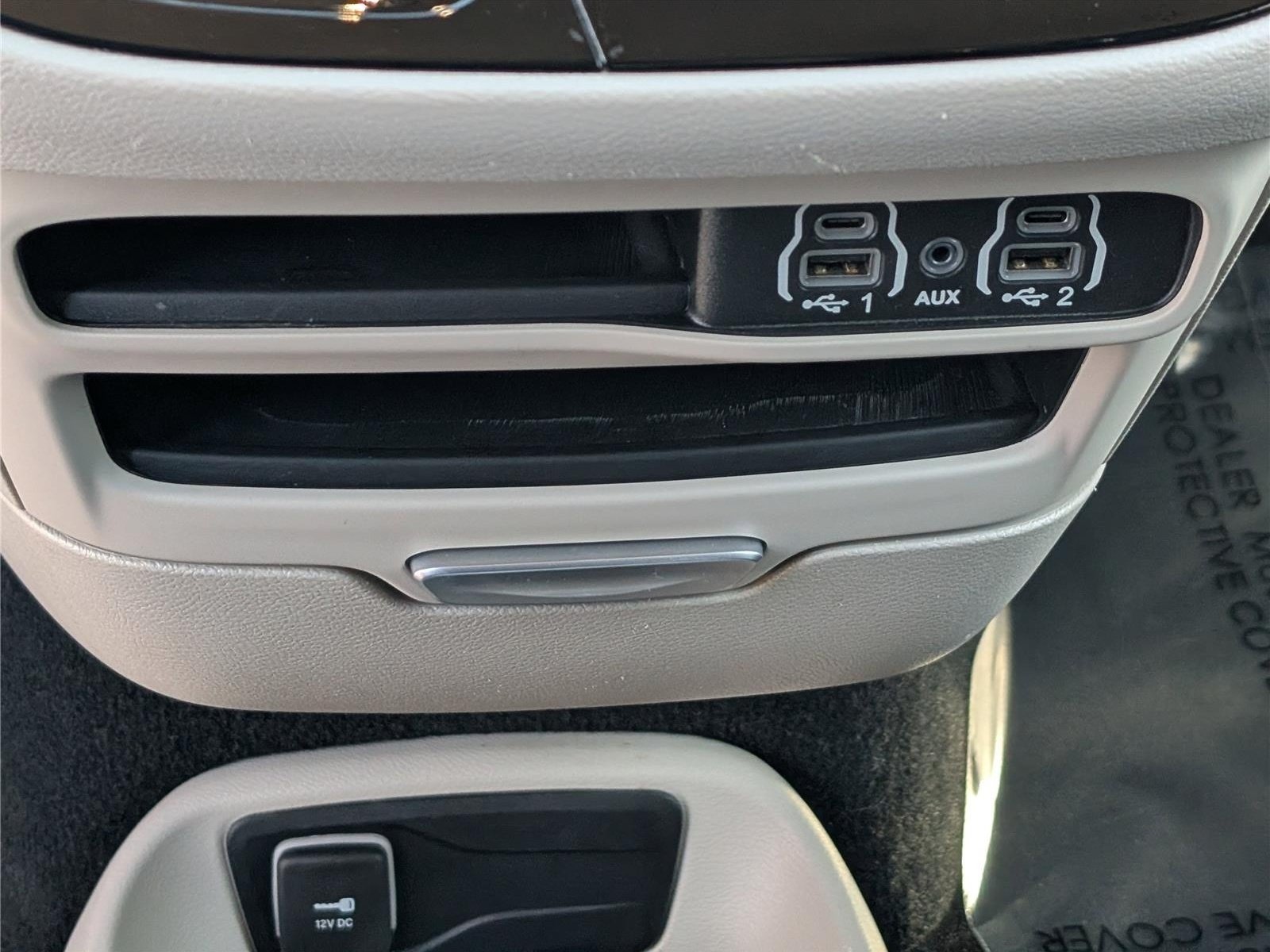 Used 2023 Chrysler Voyager LX FWD image 26