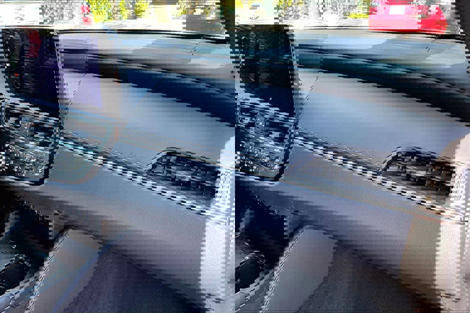 Used 2024 Lexus ES 350 w/ Accessory Package (Z1) image 17