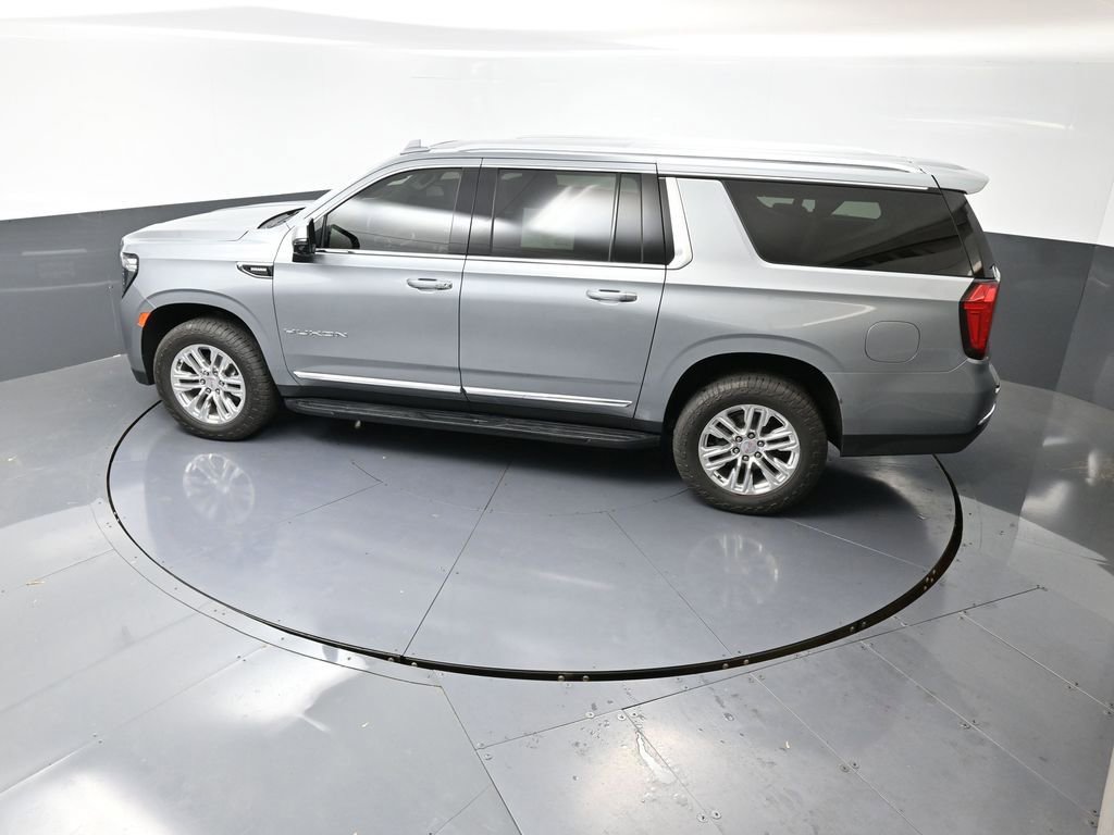 Used 2023 GMC Yukon XL SLT image 49