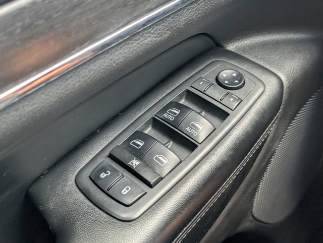 Used 2018 Jeep Grand Cherokee Limited RWD image 27