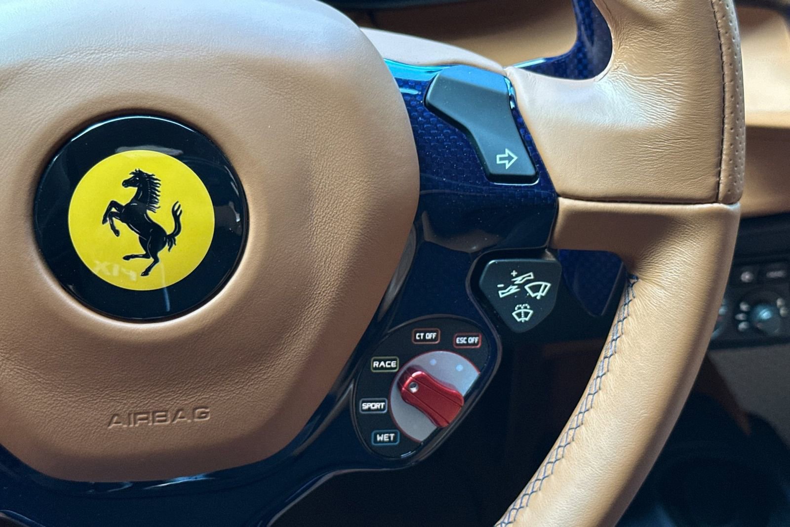 Used 2019 Ferrari 488 Pista Coupe RWD image 30