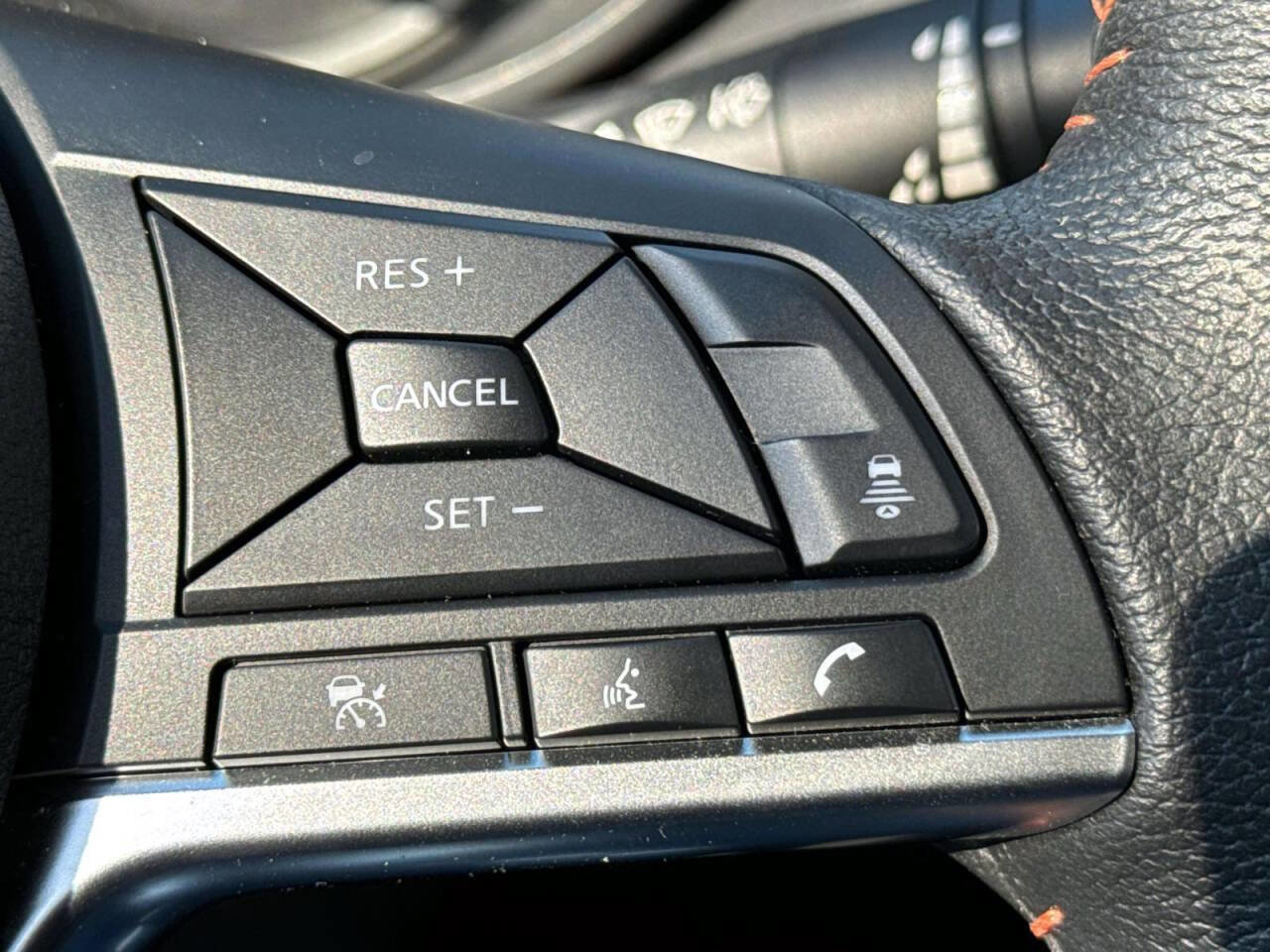 Used 2023 Nissan Versa SR w/ Trunk Package image 14