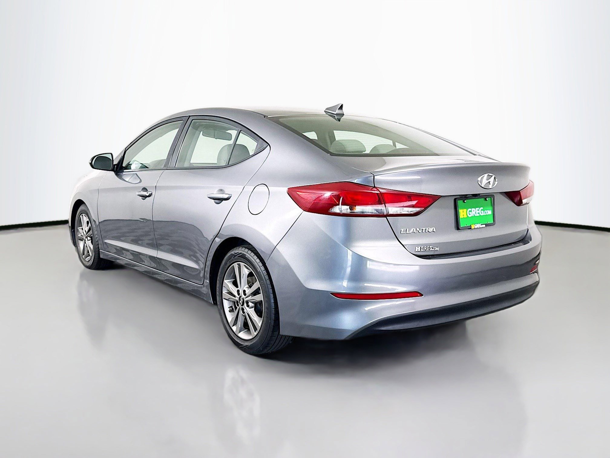 Used 2018 Hyundai Elantra SEL image 7