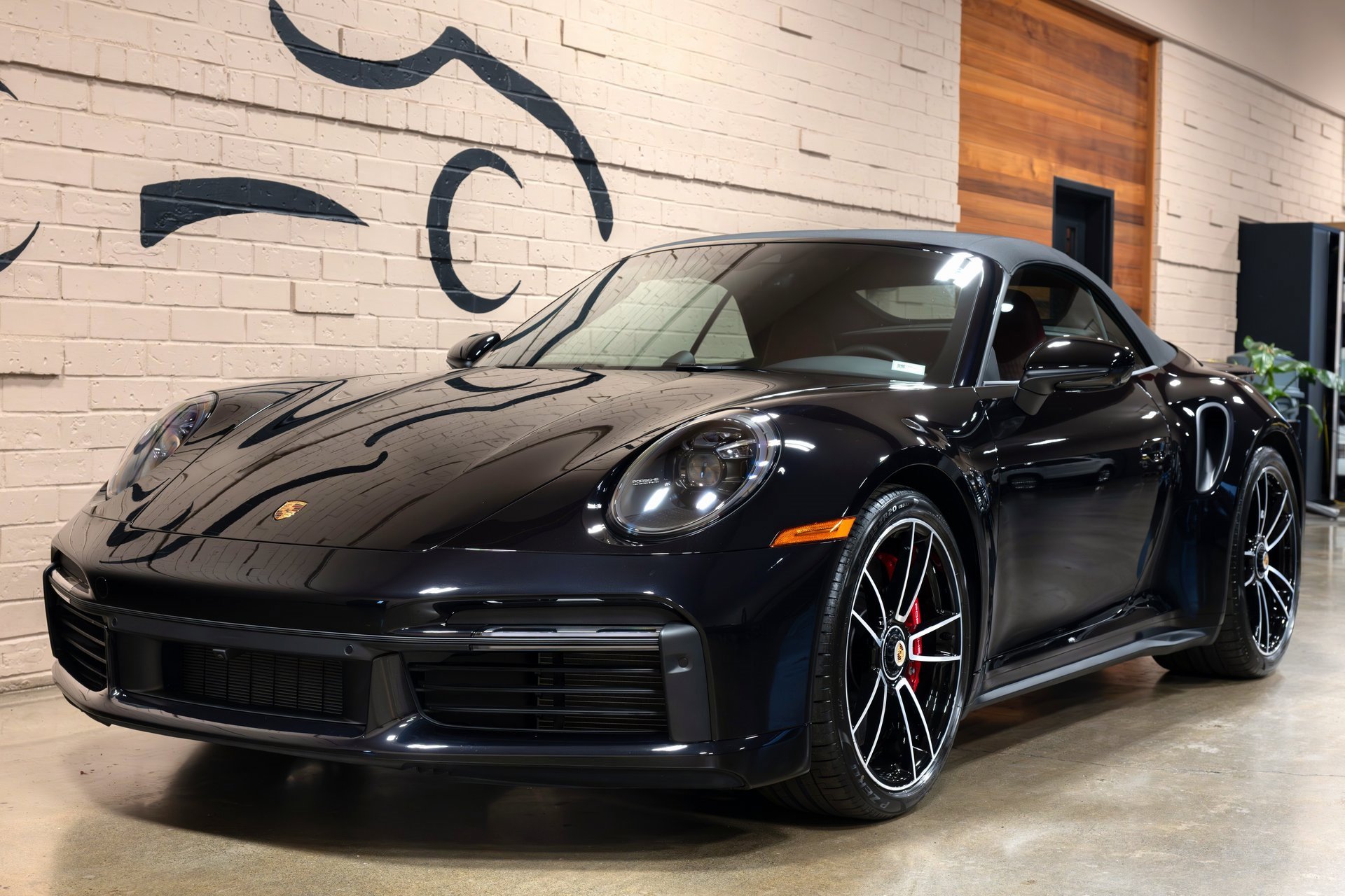 Used 2024 Porsche 911 Turbo image 19