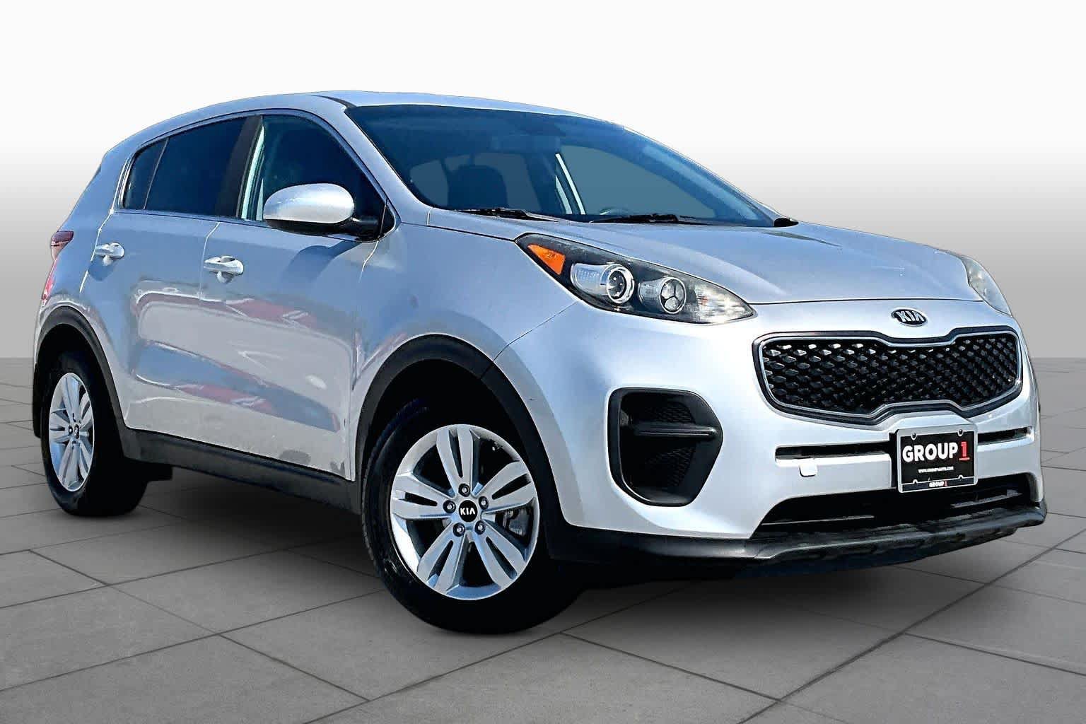 Used 2017 Kia Sportage LX FWD image 3