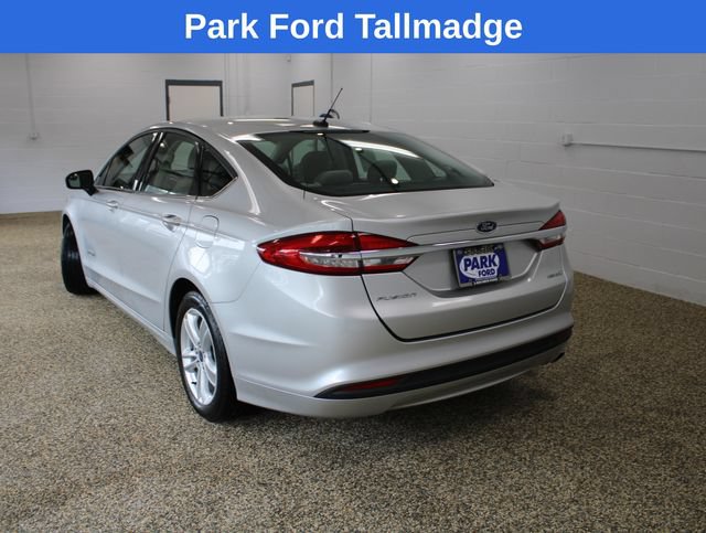 Used 2018 Ford Fusion S FWD image 3