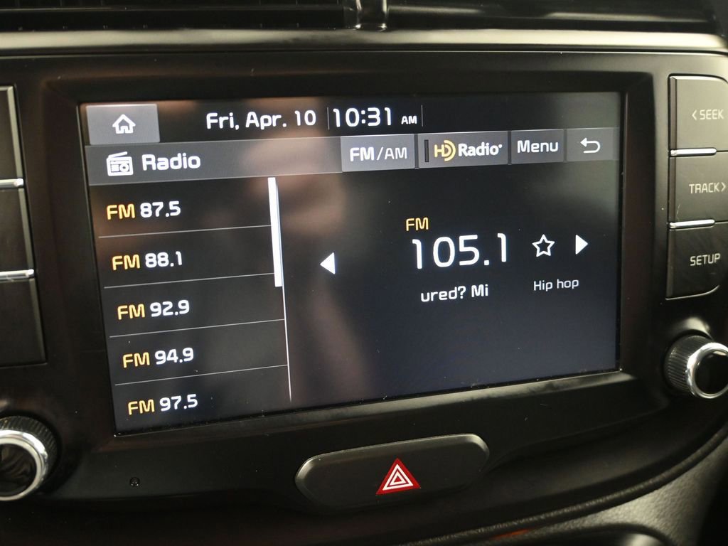 Used 2023 Kia Soul LX w/ LX Technology Package image 17