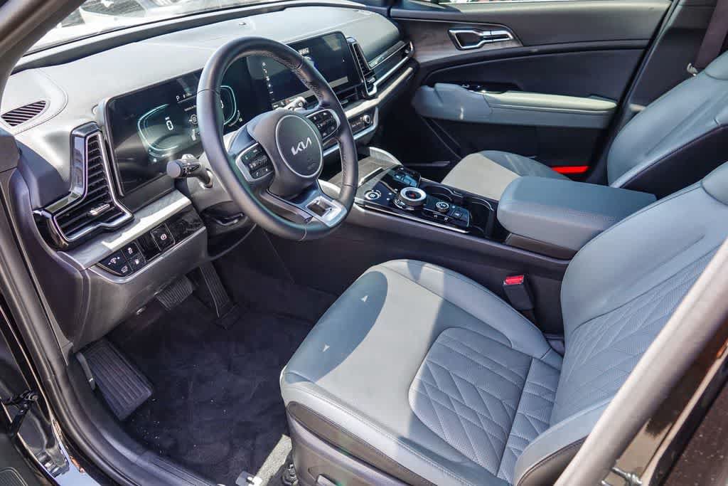 Certified 2025 Kia Sportage X-Line AWD/4WD image 16