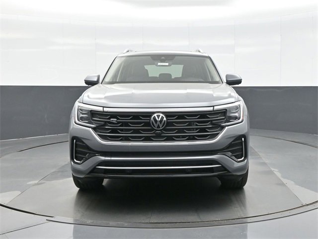 New 2026 Volkswagen Atlas SEL Premium R-Line image 2