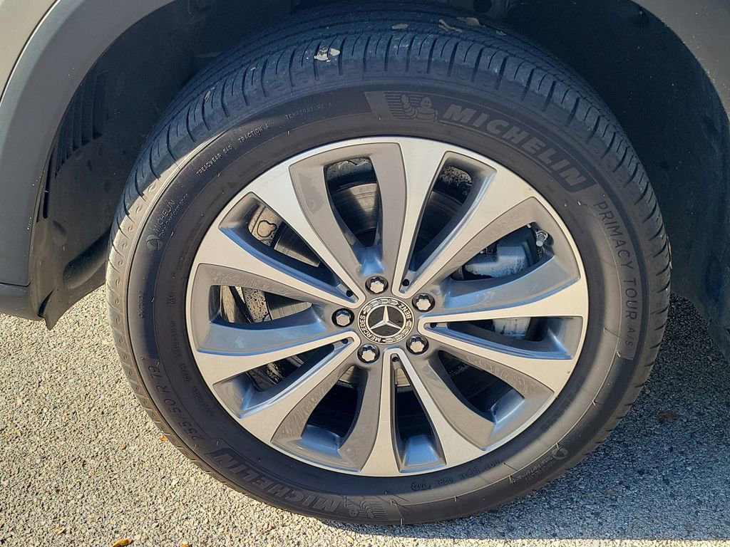 Used 2020 Mercedes-Benz GLE 350 4MATIC image 11