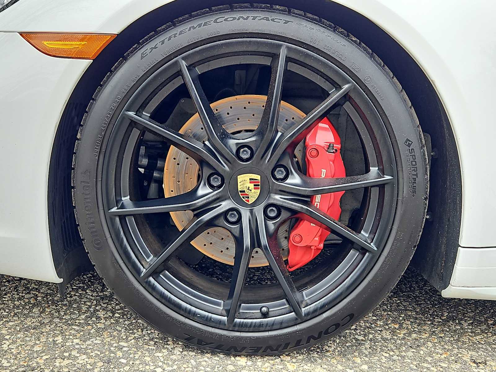 Used 2018 Porsche 911 Carrera 4S AWD/4WD image 9