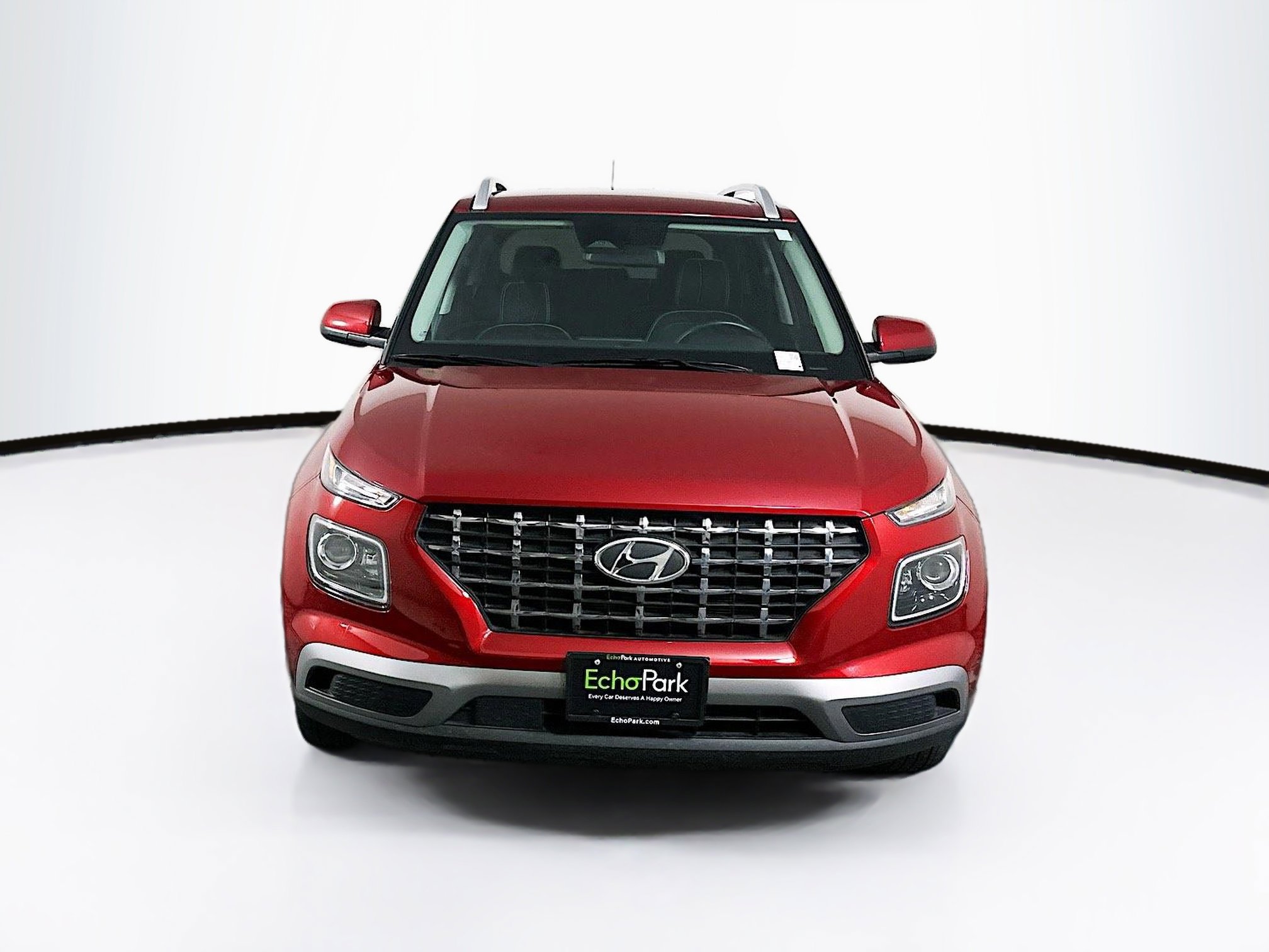 Used 2024 Hyundai Venue Limited image 2