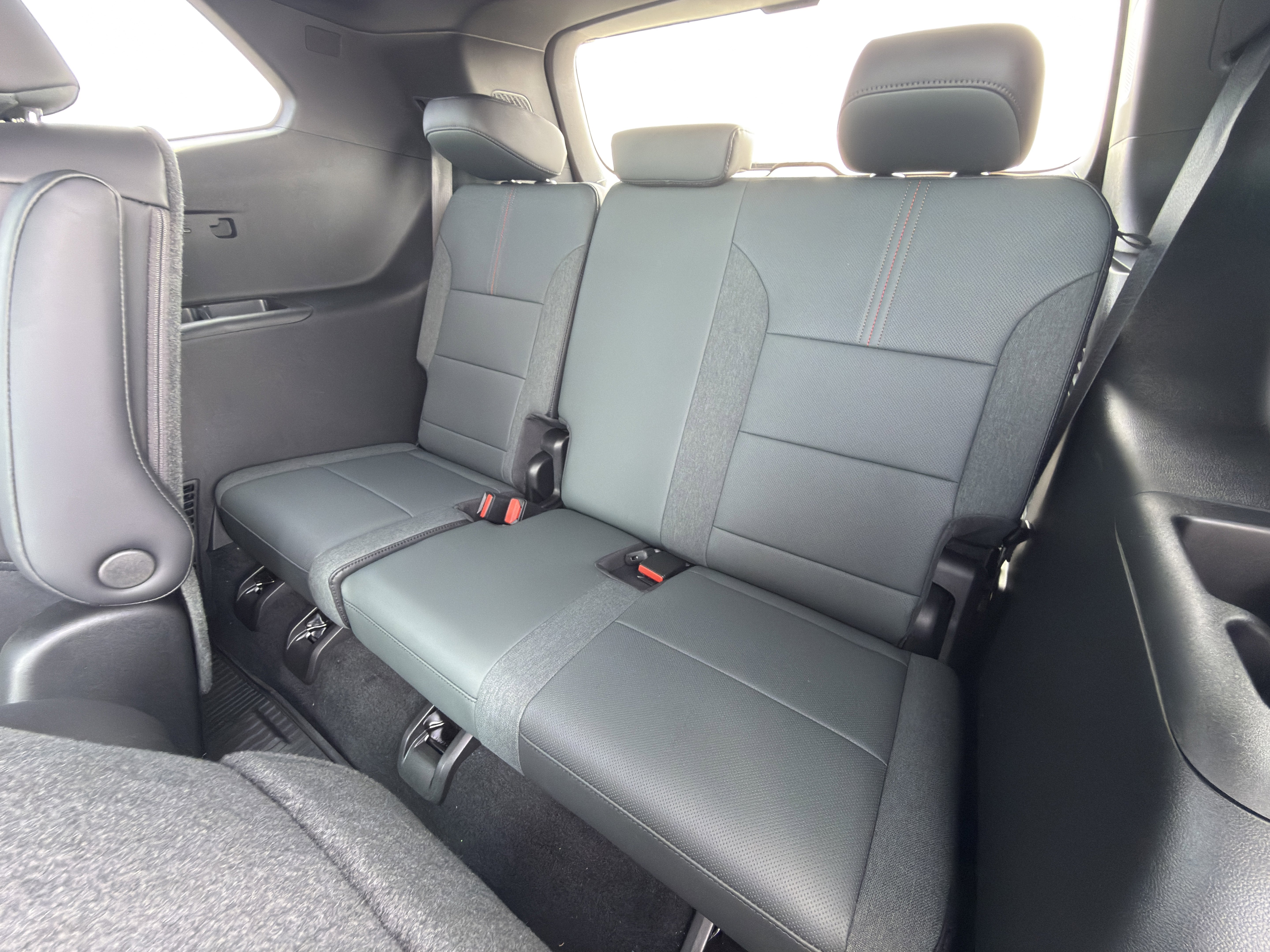 New 2026 GMC Acadia AT4 w/ Super Cruise Package image 14
