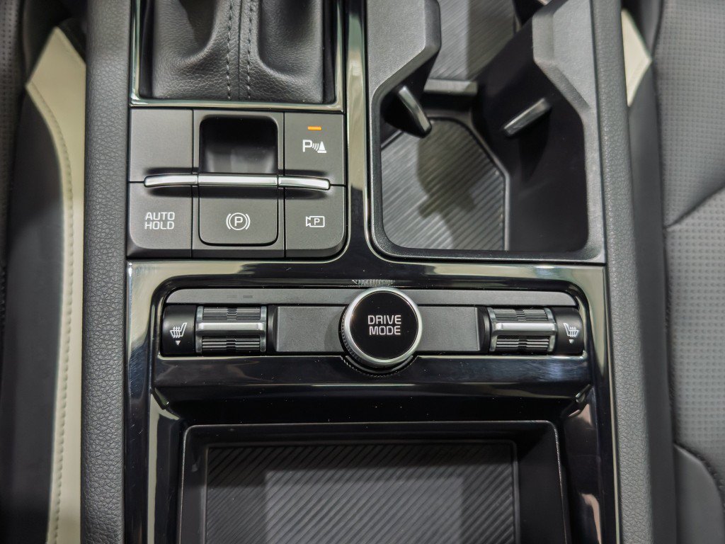 Used 2025 Kia K5 GT-Line w/ GT-Line Premium Package FWD image 34
