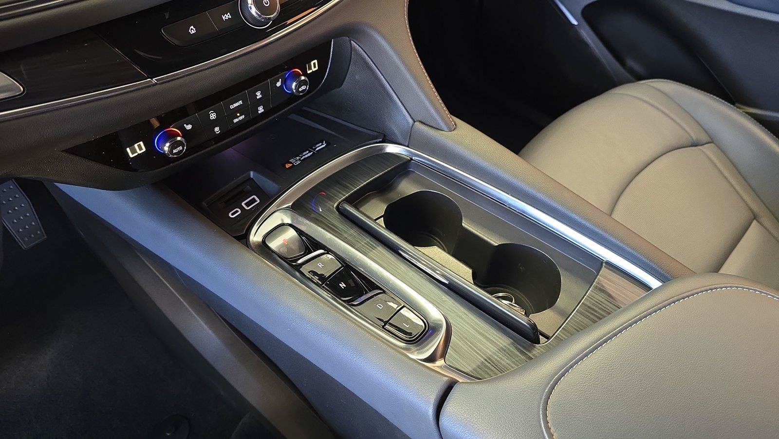 Used 2024 Buick Enclave Essence FWD image 24