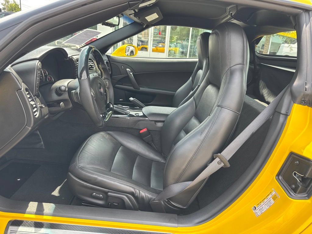 Used 2011 Chevrolet Corvette Grand Sport w/ Preferred Equipment Group RWD image 12
