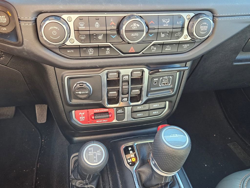 New 2025 Jeep Gladiator Mojave AWD/4WD image 19