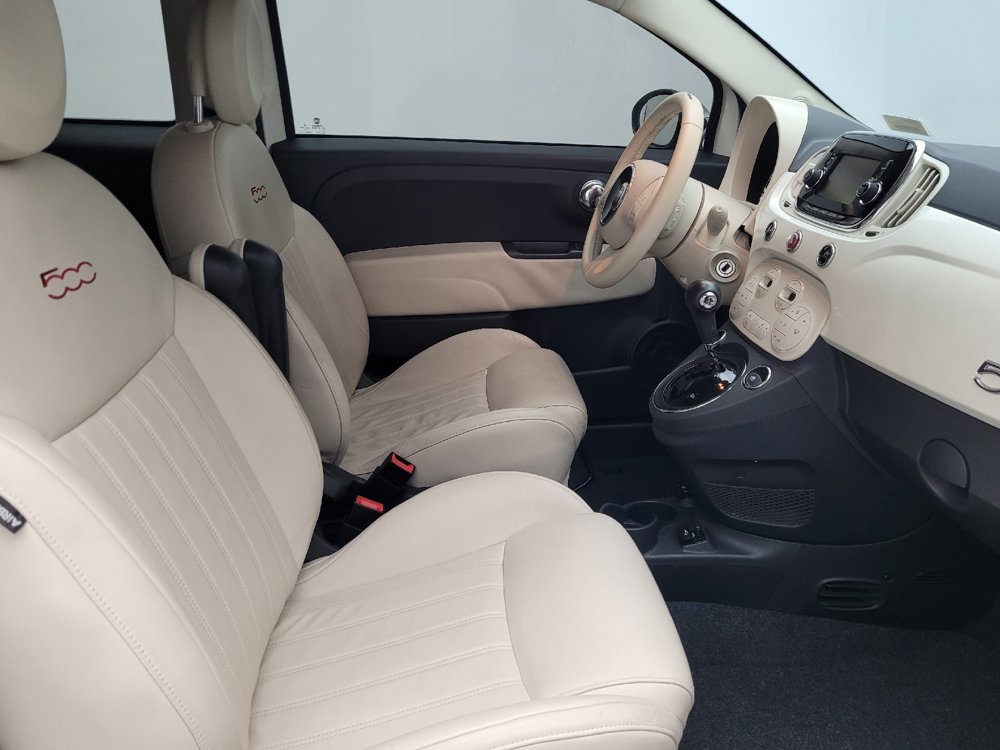 Used 2017 FIAT 500 Lounge image 19