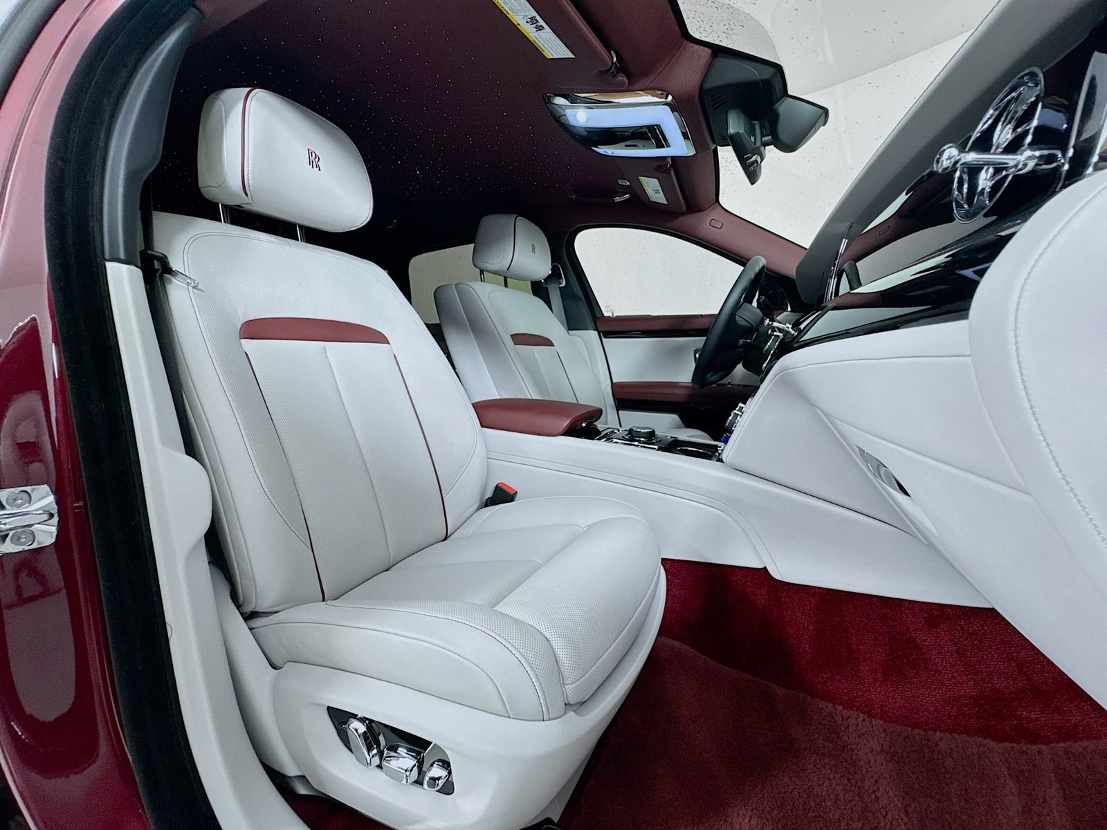 Certified 2024 Rolls-Royce Ghost Extended Wheelbase AWD/4WD image 28