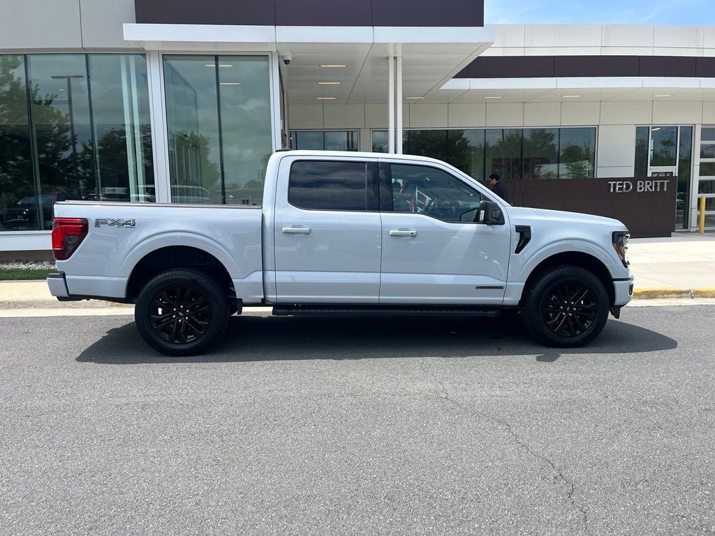 Used 2025 Ford F150 XLT w/ Equipment Group 303A High AWD/4WD image 9