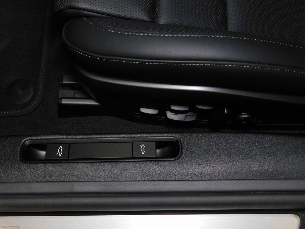 Used 2025 Porsche 911 Carrera S image 44