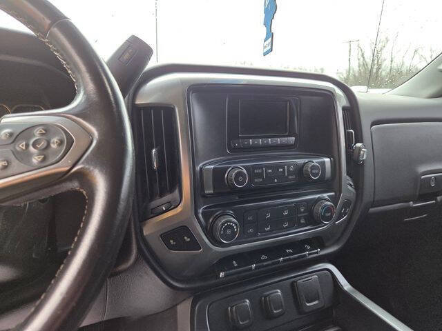 Used 2015 Chevrolet Silverado 1500 LT w/ Custom Sport Edition AWD/4WD image 17