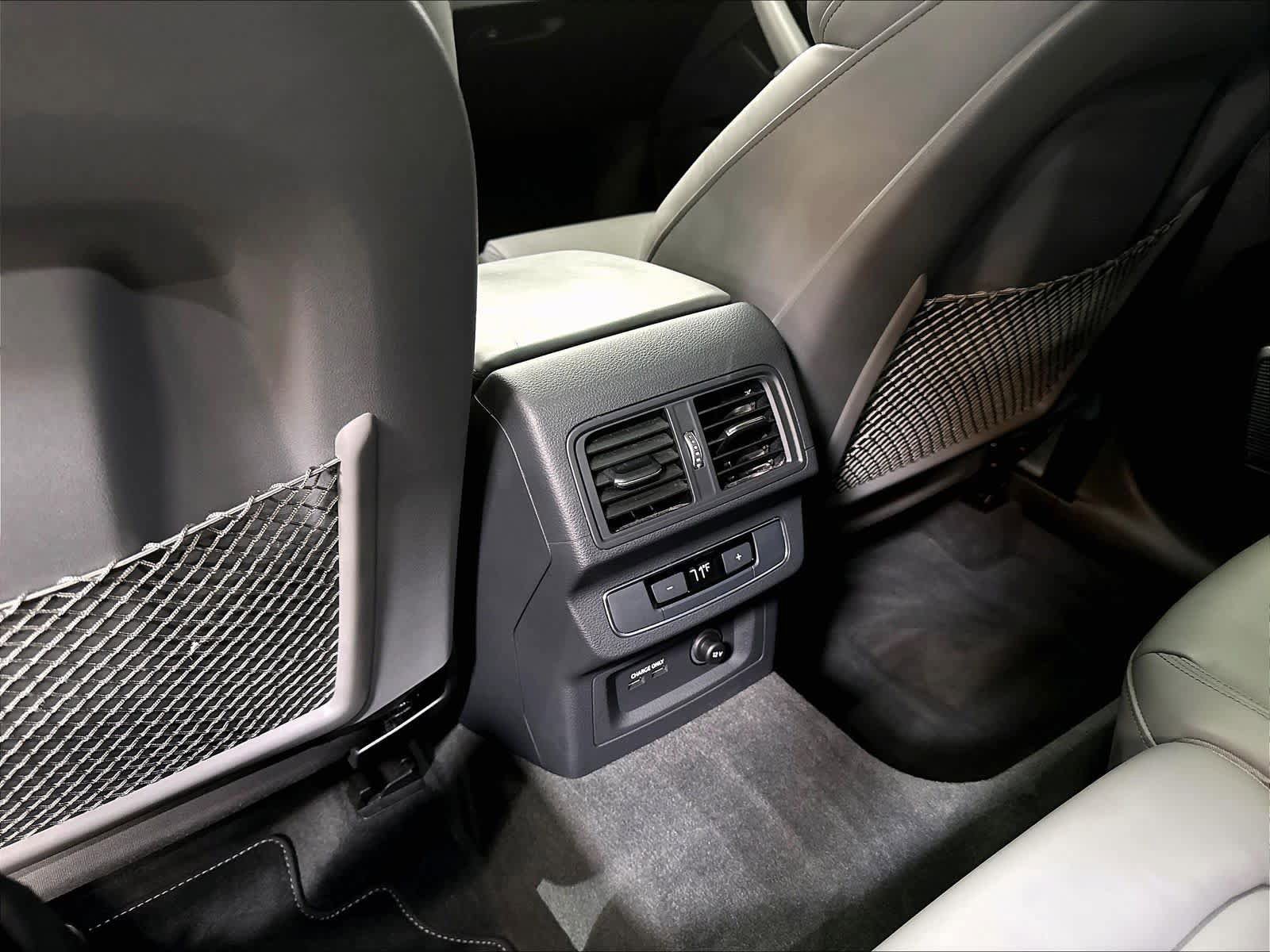 Used 2023 Audi SQ5 Premium Plus w/ Premium Plus Package AWD/4WD image 34