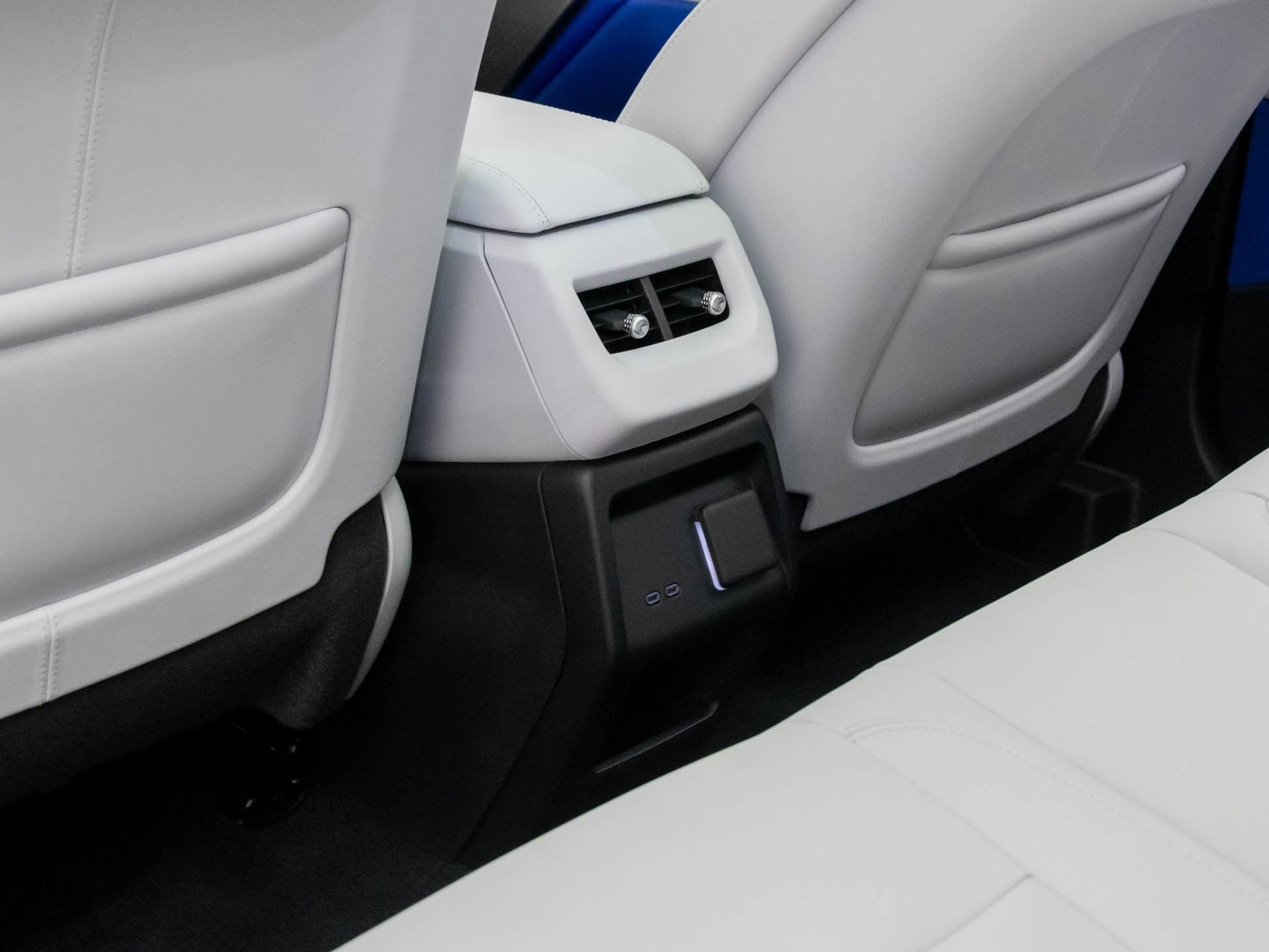 New 2026 Cadillac Optiq Luxury 1 AWD/4WD image 20