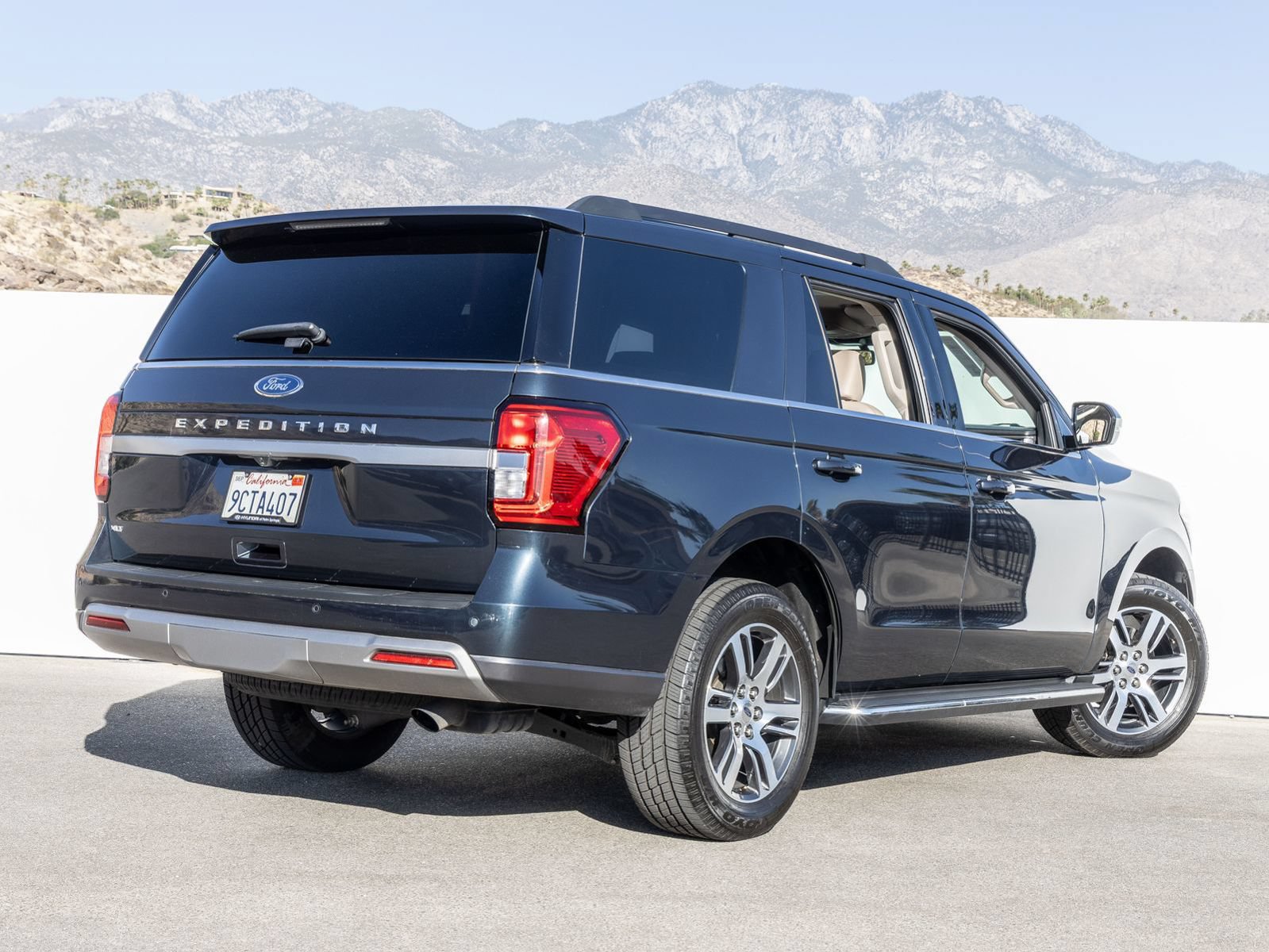 Used 2022 Ford Expedition XLT RWD image 11