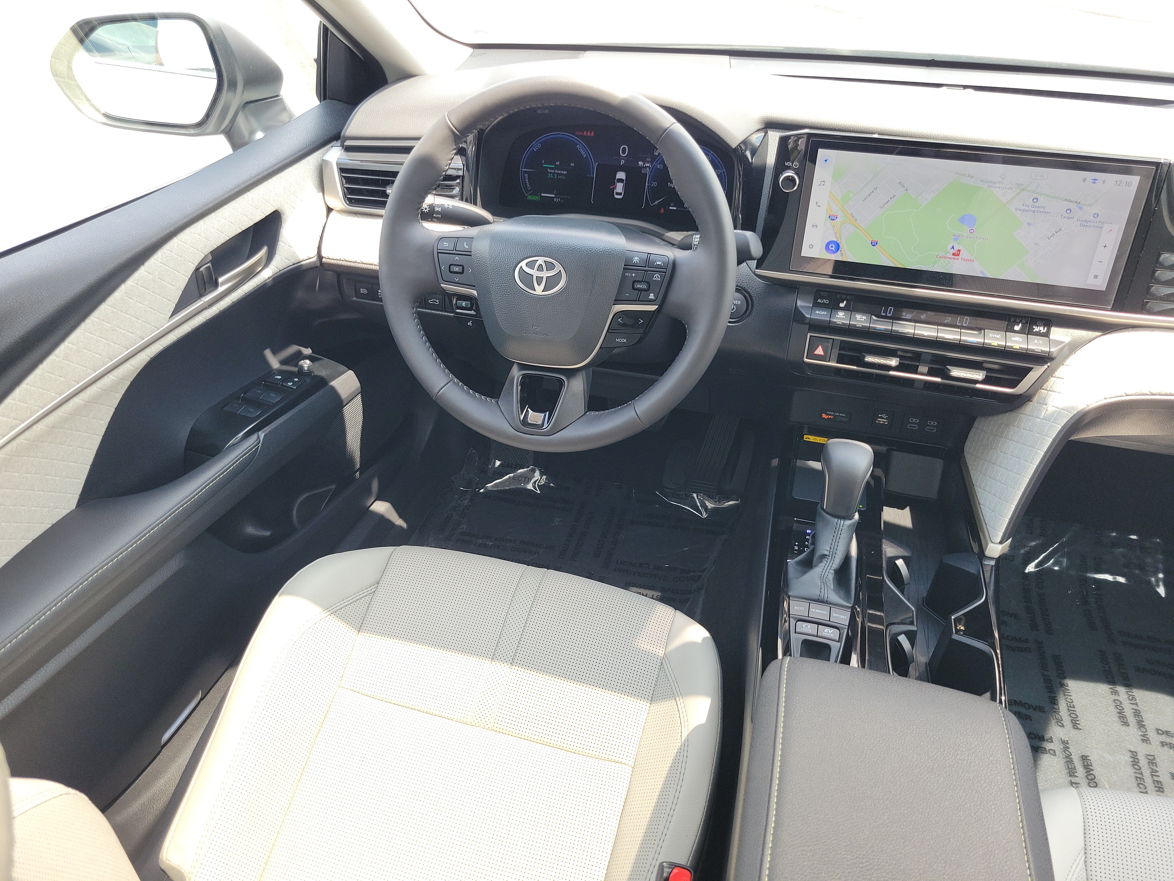 Used 2026 Toyota Camry XLE AWD/4WD image 14