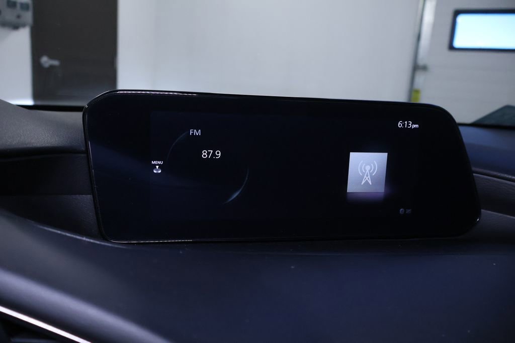 Used 2023 MAZDA MAZDA3 s image 27