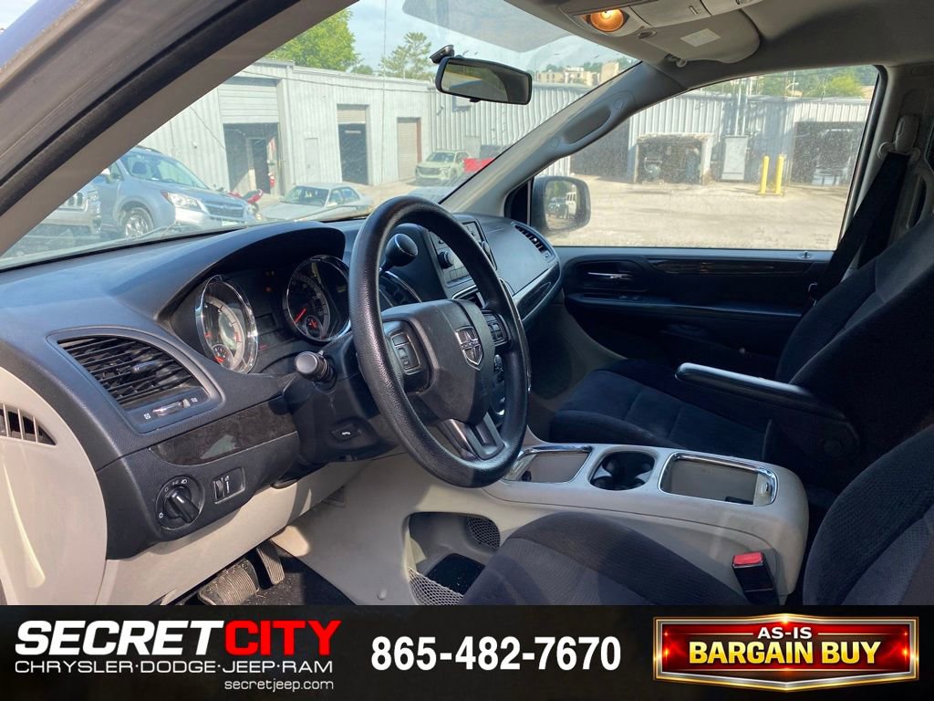 Used 2014 Dodge Grand Caravan SXT FWD image 12