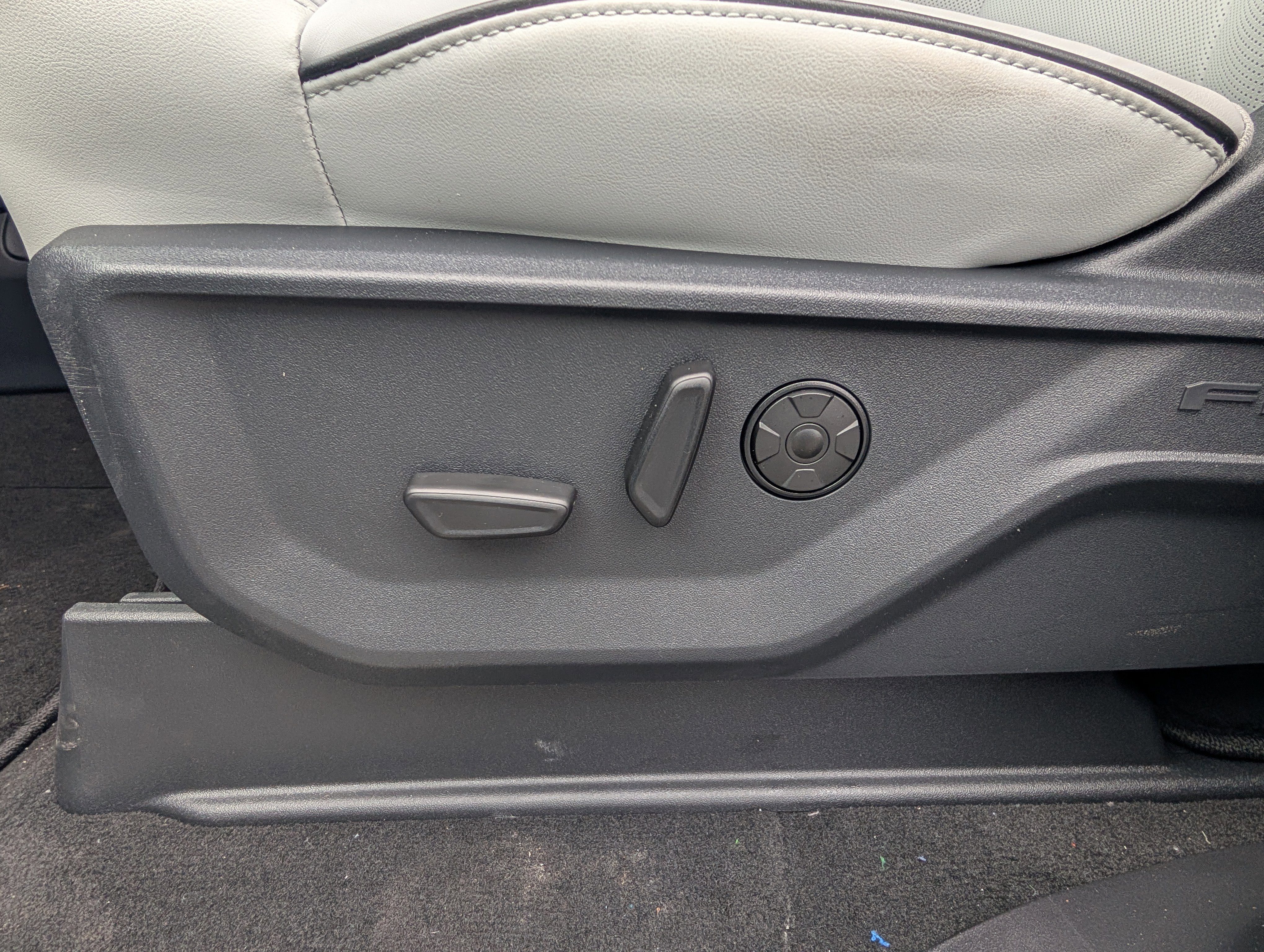 New 2026 Ford Expedition Platinum w/ Platinum Ultimate Package image 19