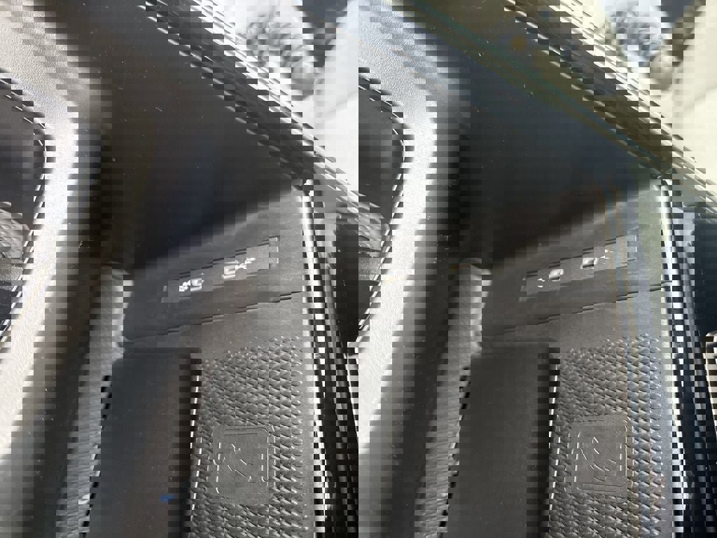 New 2025 Volkswagen ID.4 Pro S Plus image 33