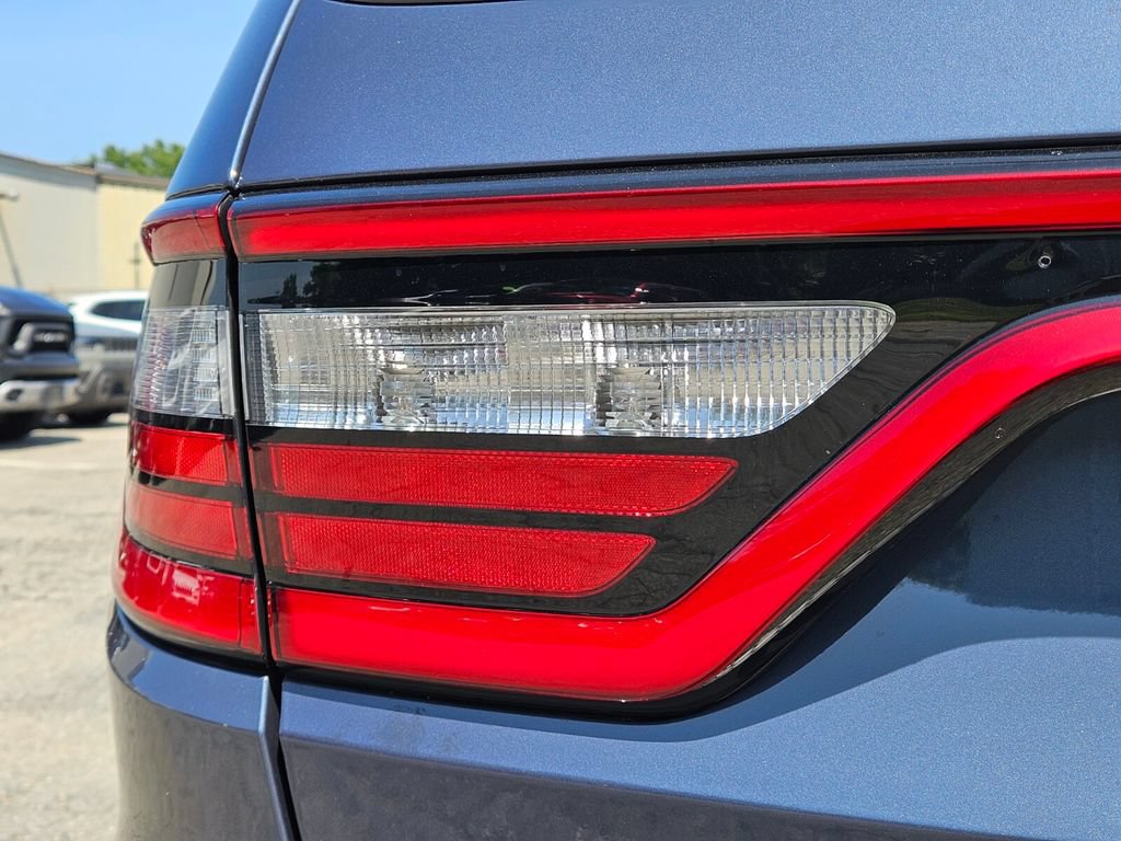 Used 2021 Dodge Durango R/T w/ Tow 'N Go Package AWD/4WD image 9