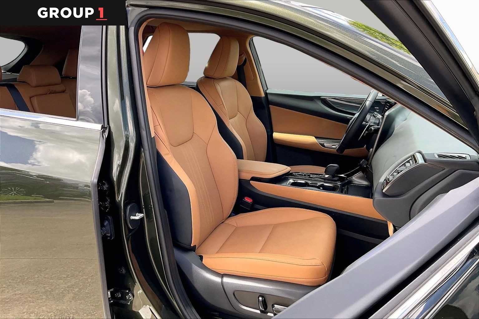 Certified 2025 Lexus NX 250 FWD w/ Cold Area Package image 8