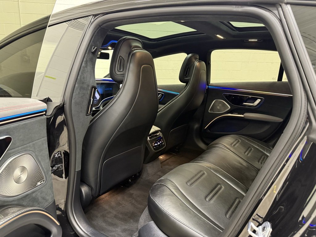 Used 2023 Mercedes-Benz EQS AMG 4MATIC w/ Trim Level Package image 16