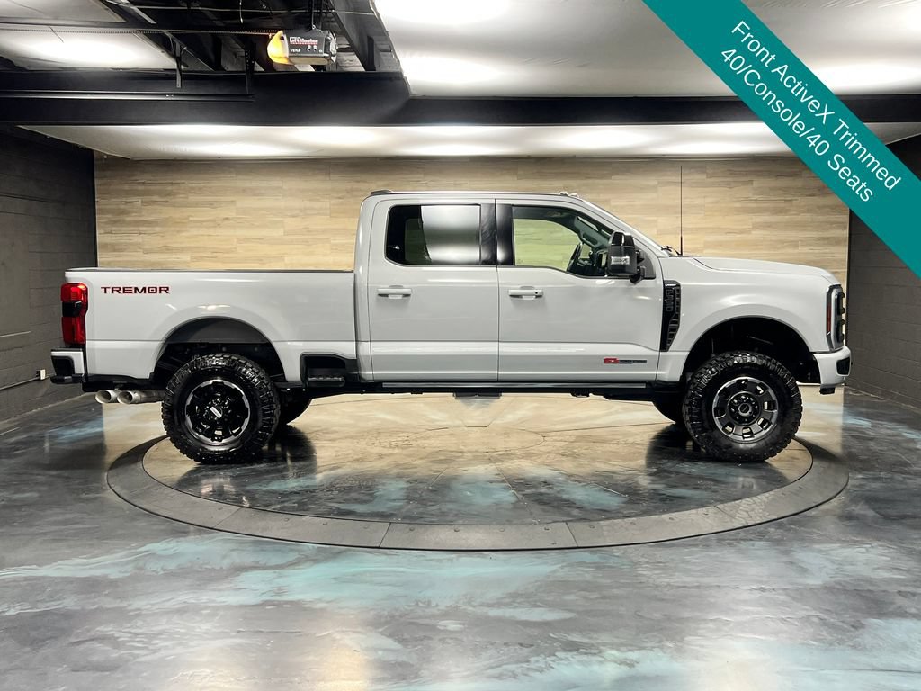 Used 2025 Ford F350 Lariat w/ Lariat Ultimate Package AWD/4WD image 24