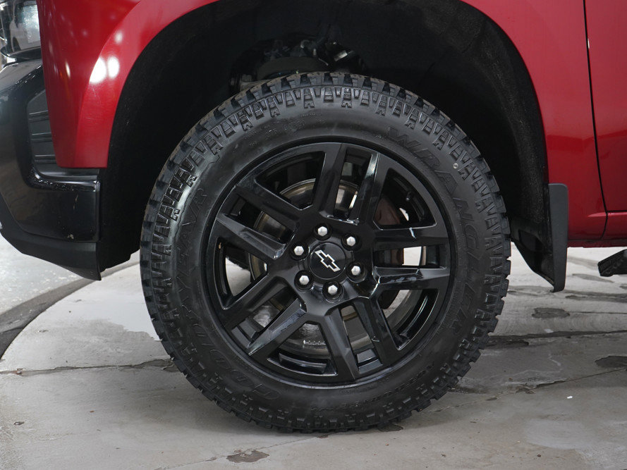 Used 2022 Chevrolet Silverado 1500 Custom Trail Boss AWD/4WD image 28