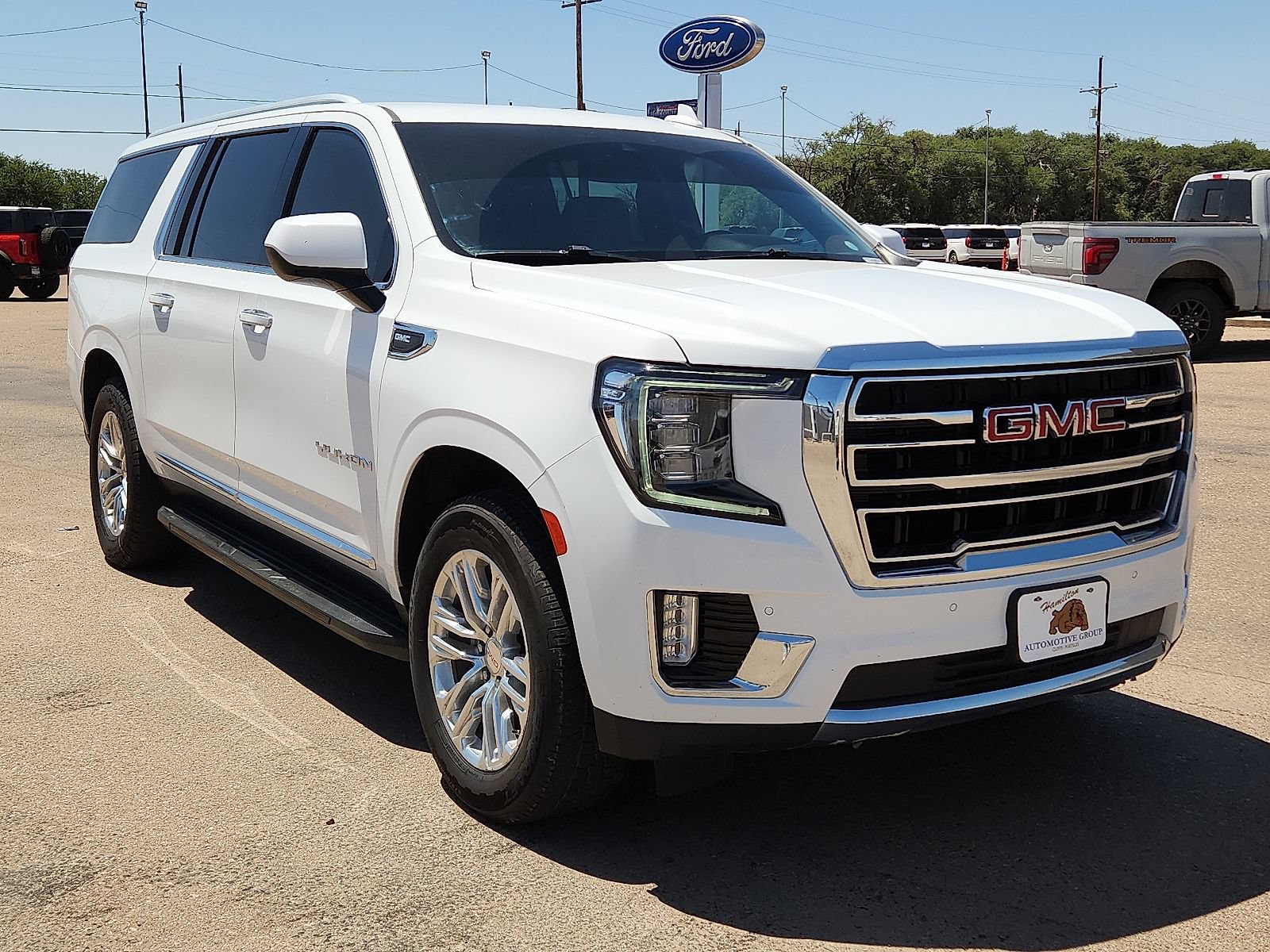 Used 2023 GMC Yukon XL SLT RWD image 6