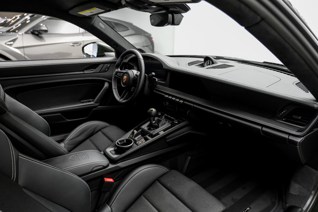 Used 2026 Porsche 911 GT3 RWD image 15