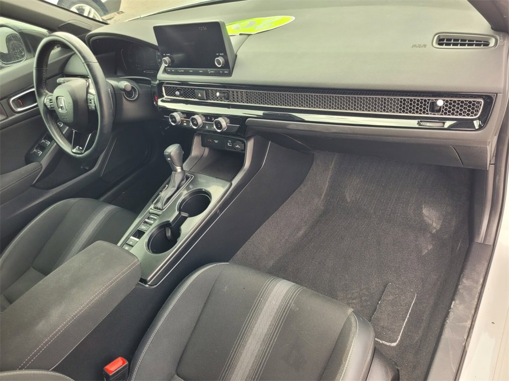 Used 2023 Honda Civic Sport image 17