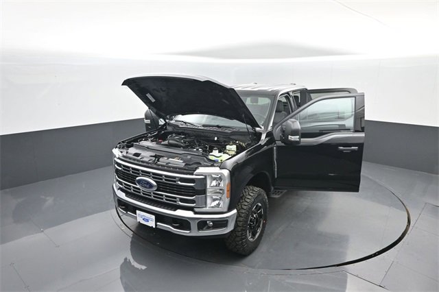 New 2026 Ford F350 XLT w/ Tremor Off-Road Package image 31