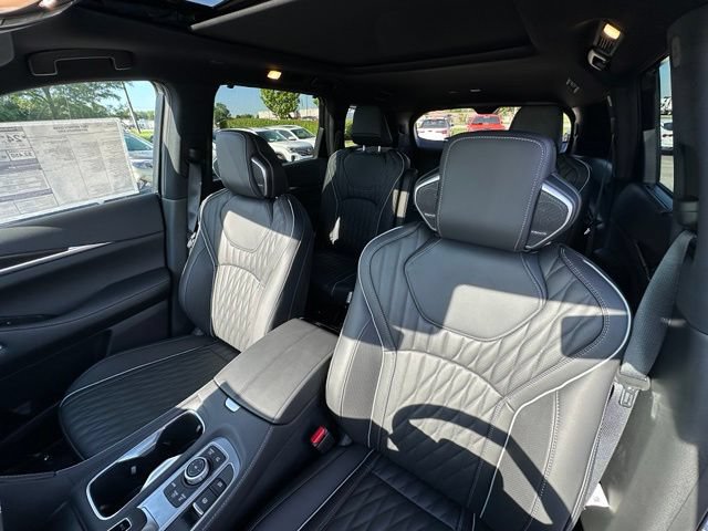 New 2027 INFINITI QX60 Autograph w/ Dark Cargo Package AWD/4WD image 29