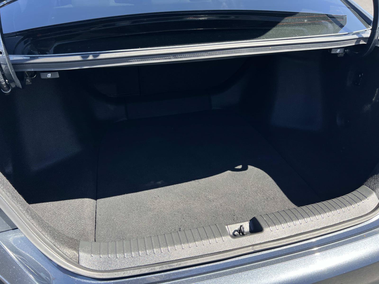Certified 2025 Honda Accord SE image 22