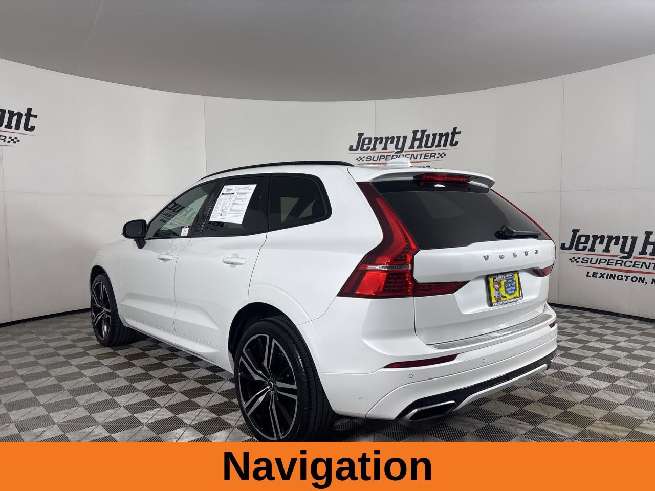 Used 2020 Volvo XC60 T5 R-Design AWD/4WD image 8